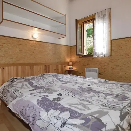 Awesome In W/ 3 Bedrooms Ferienhaus Vico